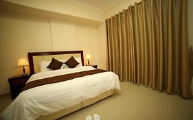 President Suites Apartments